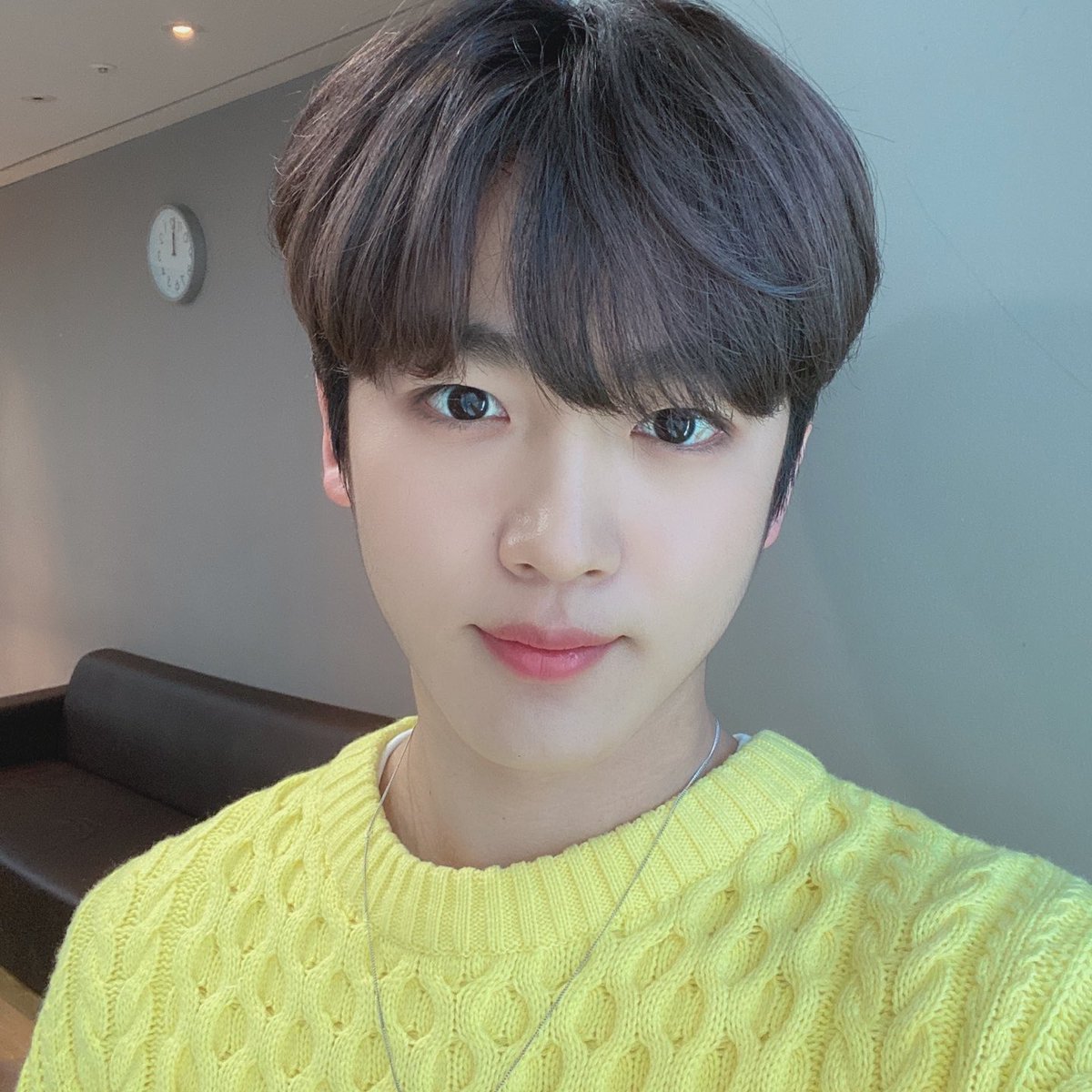 OUI_ent's tweet photo. [#김요한][POST] 토요일 요정 요한이를 모아모아☆★

https://t.co/WXAPPt8kMJ

#KIMYOHAN #OUIentertainment https://t.co/2fEAc5GOvg