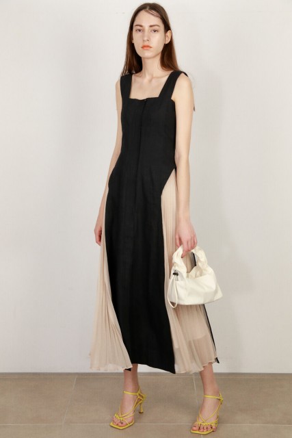 Hearty Select Snidel スナイデル 夏コレクション解禁 今なら12 Off 15倍ポイント スイッチングジャンスカ 18 150円 T Co Rlqzchtlwp 両サイドのプリーツ切り替えが モードなスイッチング ジャンパースカート Snidel予約 T Co