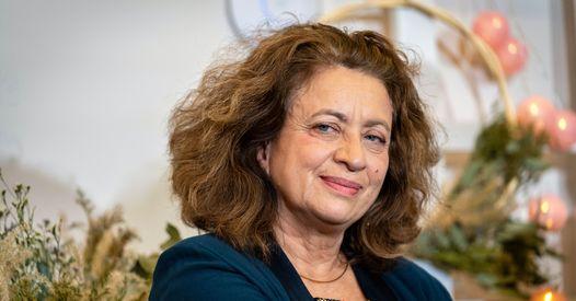 Ghada Hatem est gynécologue et fondatrice de la @lamaisondfemmes, une structure qui accueille les femmes victimes de violences sexuelles. Elle alerte sur les difficultés d'accès à l'Interruption Volontaire de Grossesse en période de #confinement > aufeminin.com/news-societe/i…