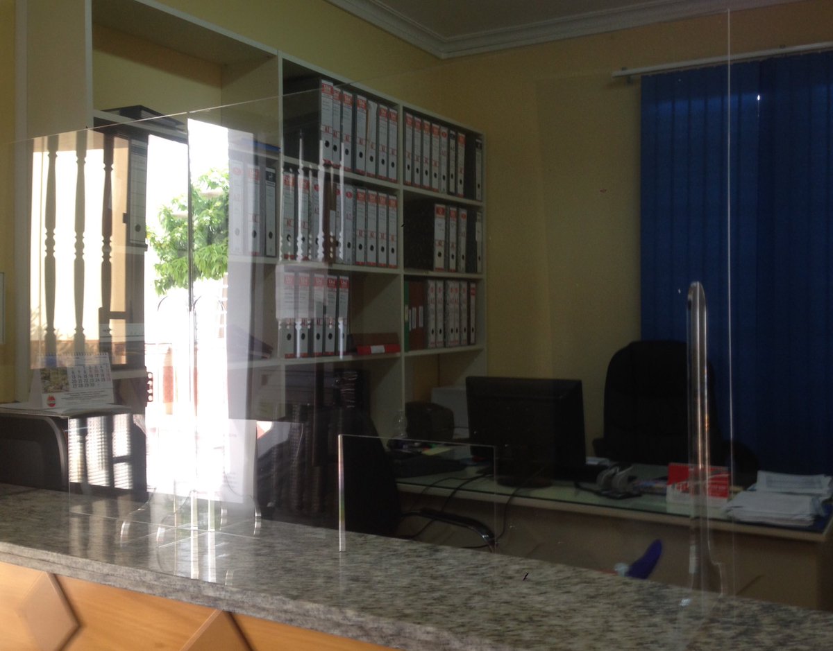 #mamparasdivisorias #metacrilato #COVID19espana #decomar pídenos presupuesto sin compromiso 957691792