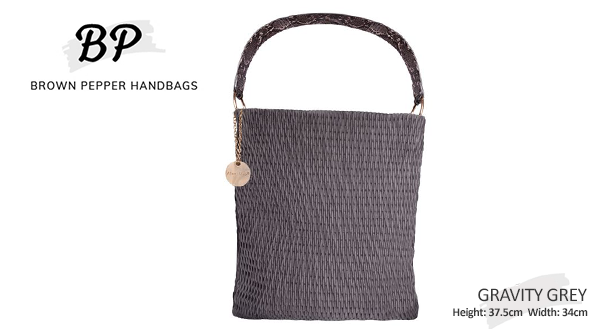 BrownPepperHB's tweet photo. Meet the perfect everyday bag. 💁‍♀️ 

This stylish woven style bag features a mock snakeskin handle and offers plenty of space for all of your essentials. 😍

34cm Width
37.5cm Height

#TuesdayThoughts #handbags #everyday #essential https://t.co/SdbKdP3GKo
