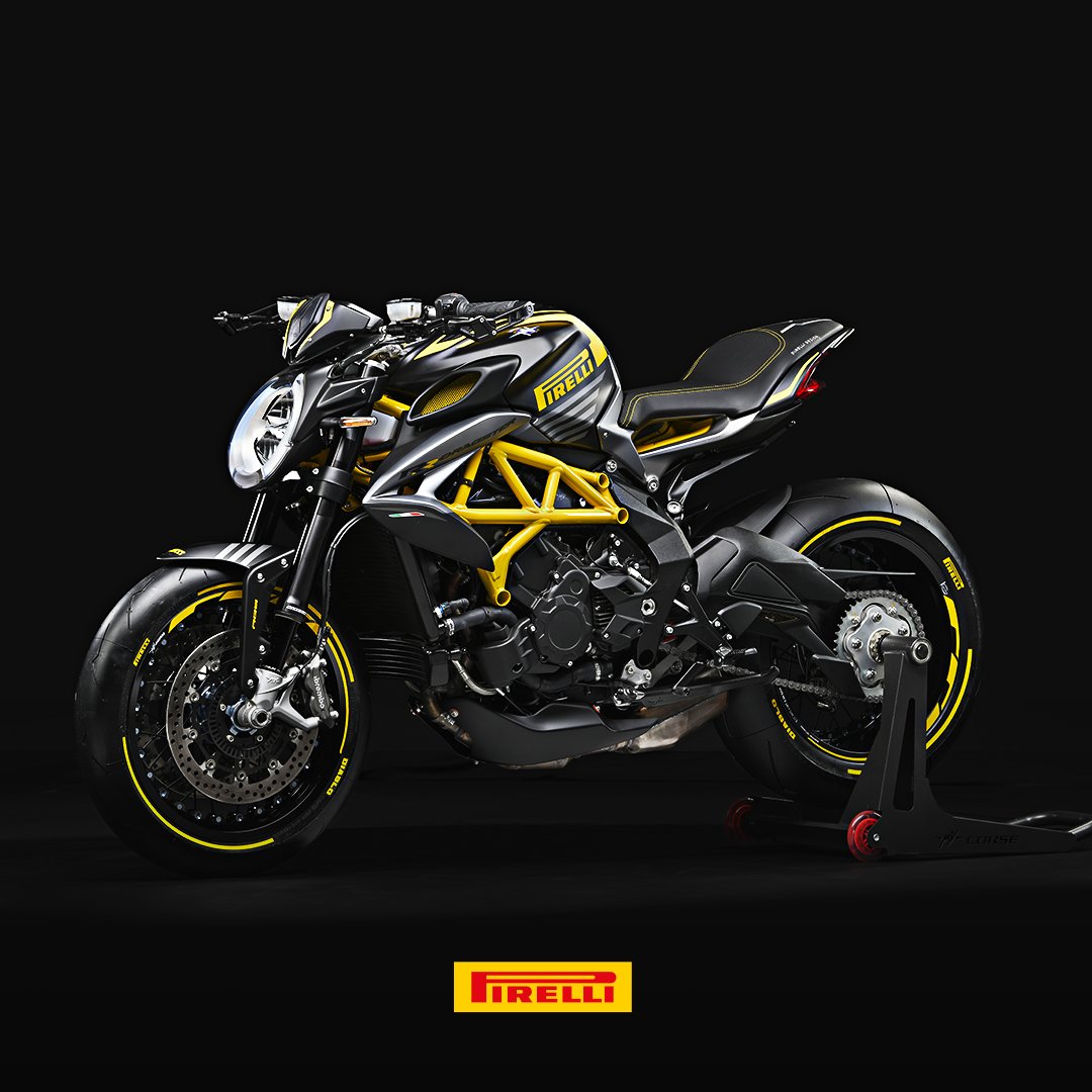 PirelliMoto's tweet photo. This #MVAgustaMotor Dragster 800RR Pirelli is a special edition introduced in 2018, made with #PirelliDesign, that was customised bycreating two color combinations and pushedto enhance functional aspects. Design, performance and emotions equipped with
#DiabloSupercorsaSP. https://t.co/0yCSghwVfw