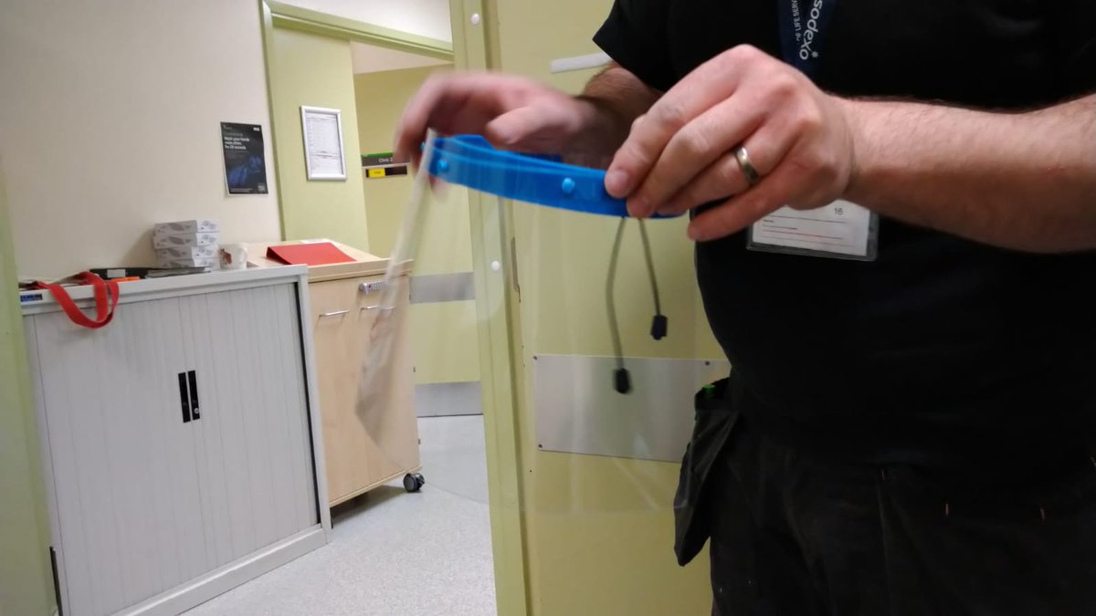 Goodridge_Elec's tweet photo. We are working in ENT at #Hereford #Hospital installing new sockets

A nurse asked to borrow a drill to make holes in plastic to make visors.  We told her to bring them to us and we've now done a couple of hundred

They have enough to do and we are proud to be supporting the #NHS https://t.co/AoUYGEcR0Y