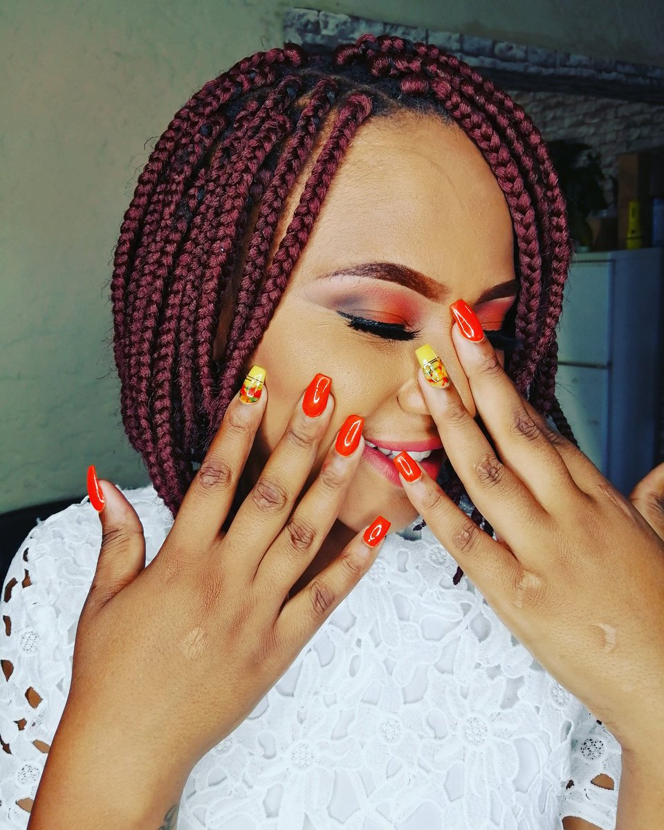 SimmySims95's tweet image. Glow