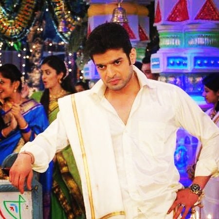 Mmansiggarg1's tweet photo. #SWAGHAIBOSS π₯π₯π₯π―
#KP ππ
#KaranPatel as #Raman
#BhuliBisriYaadein
#YehHainMohabbatein
#KingOfTellywood
#MrSexyPatel
#Styleicon
#DimpleKing
#MostTalentedActor
#AngryYoungMan
#Starperformer
#Superstar
#Kohinoor of #tvindustry
#Kkk10 #KaranPatelinKKK10
@TheKaranPatel https://t.co/2FosXIIsj5