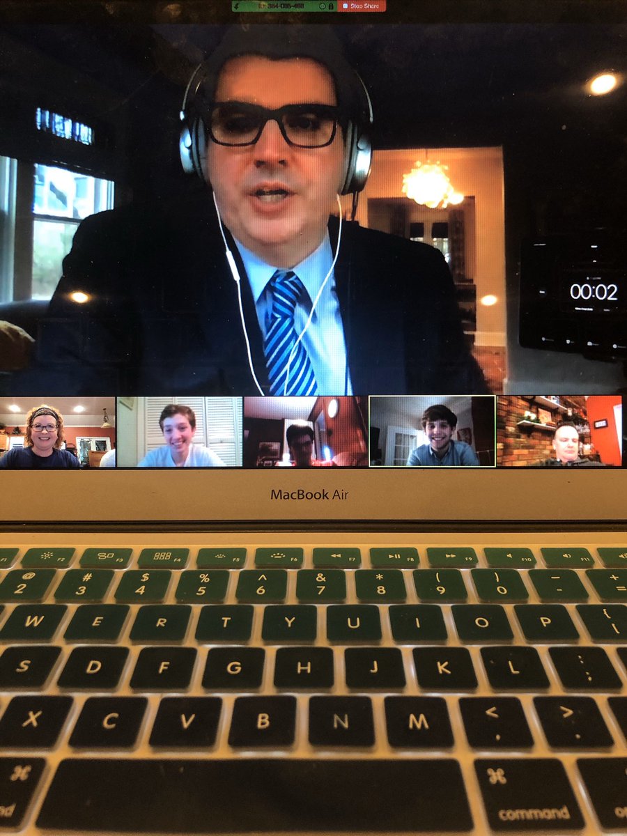 tam_bohannon's tweet photo. Live Online Trivia across state lines. @Beshear’s #HealthyAtHome Homies representing #TeamKentucky with @hambonestrivia out of Indy. @tonybohannon71 @alexbohannon00 @nellis_noah https://t.co/2irH14X0UJ