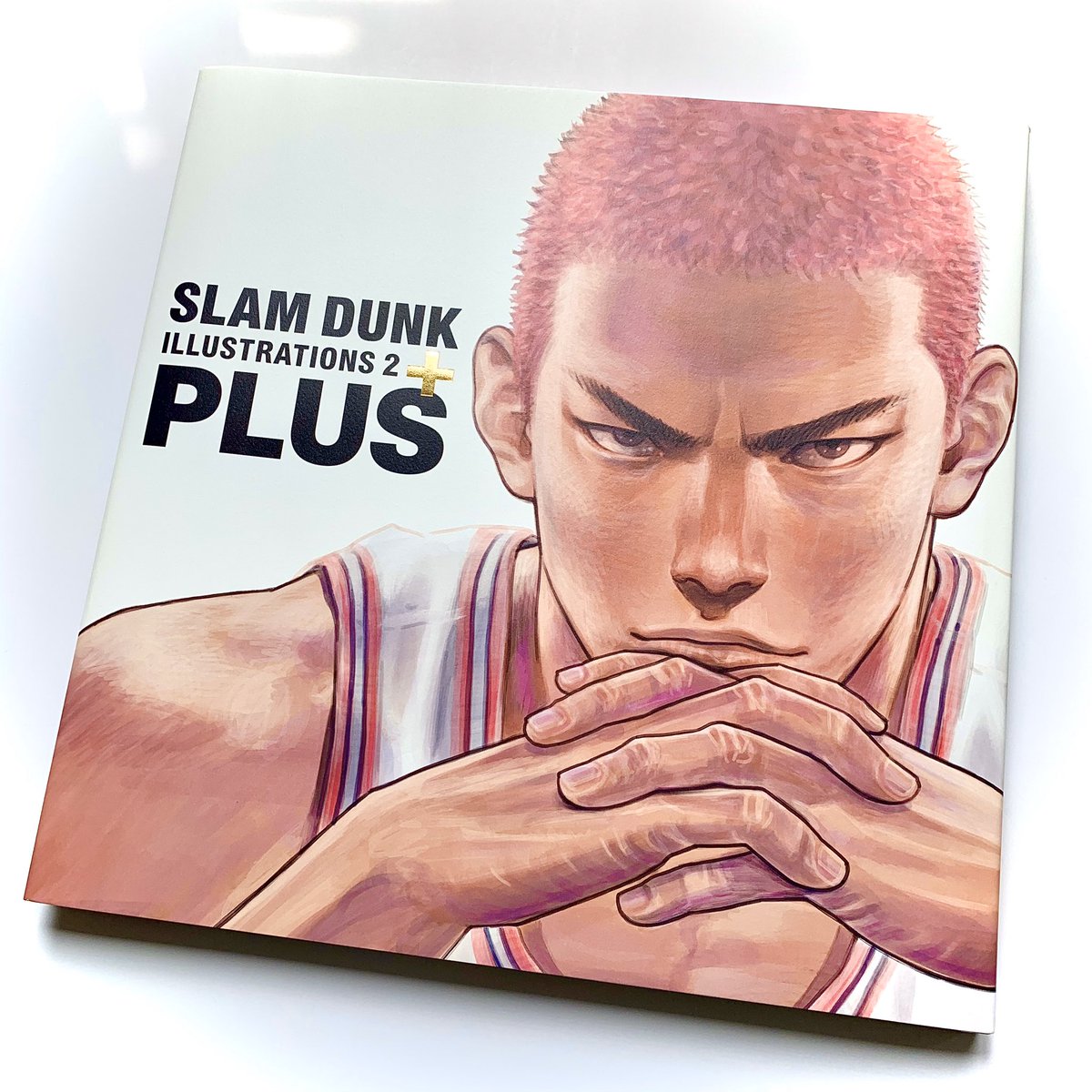 小林満 スラムダンク イラスト集 Plus Slam Dunk Illustrations 2 をデザインさせて頂きました 30 30cm上製本 本文96pに井上雄彦先生描き下ろし14点収録 ロゴ 部分に金箔押し 見返しはバスケットボールの質感に似たクロコgaを使用 イラストの印刷も