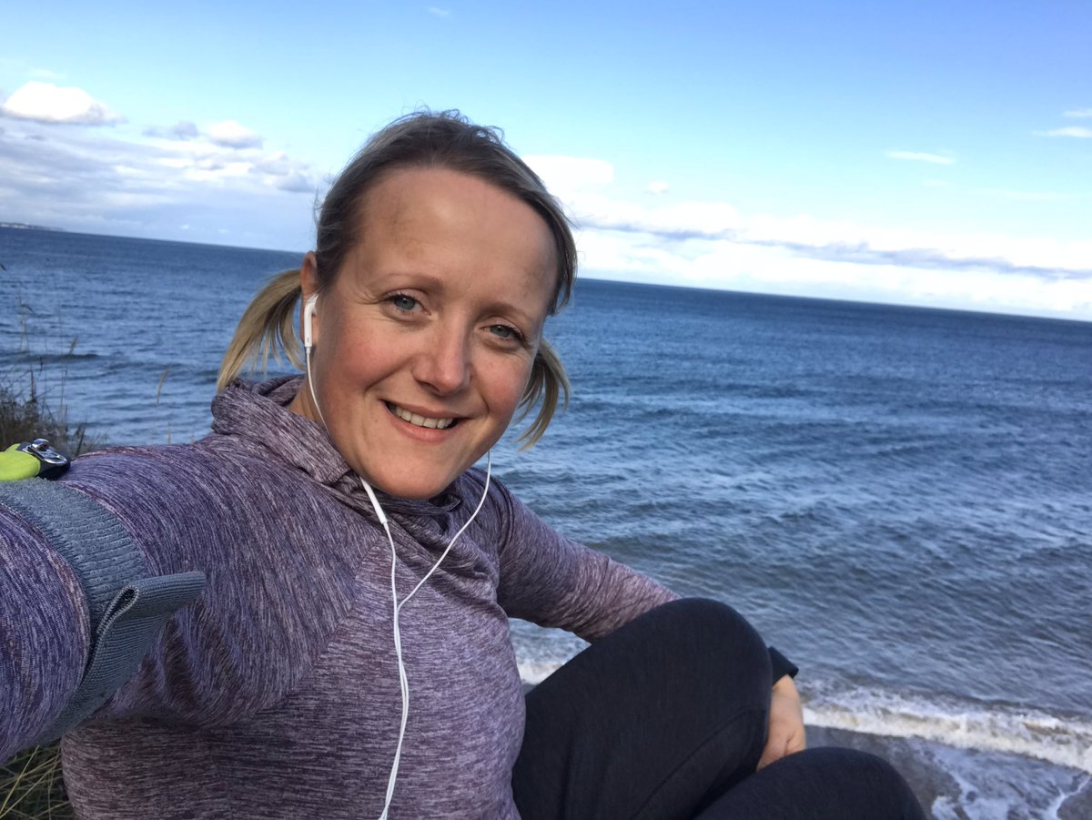 Dawnknowles81's tweet image. Accepted 🙂

If you are a runner please join the challenge of posting your favorite running photo. Just one picture, no description. Please copy the text in your status, post a picture and look at some great memories/pictures.