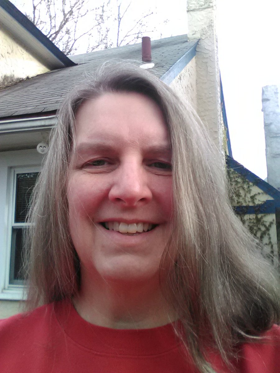 ear1teach's tweet photo. Wearing my Tuesday red even during quarantine #redfored https://t.co/Igx4VInzTm