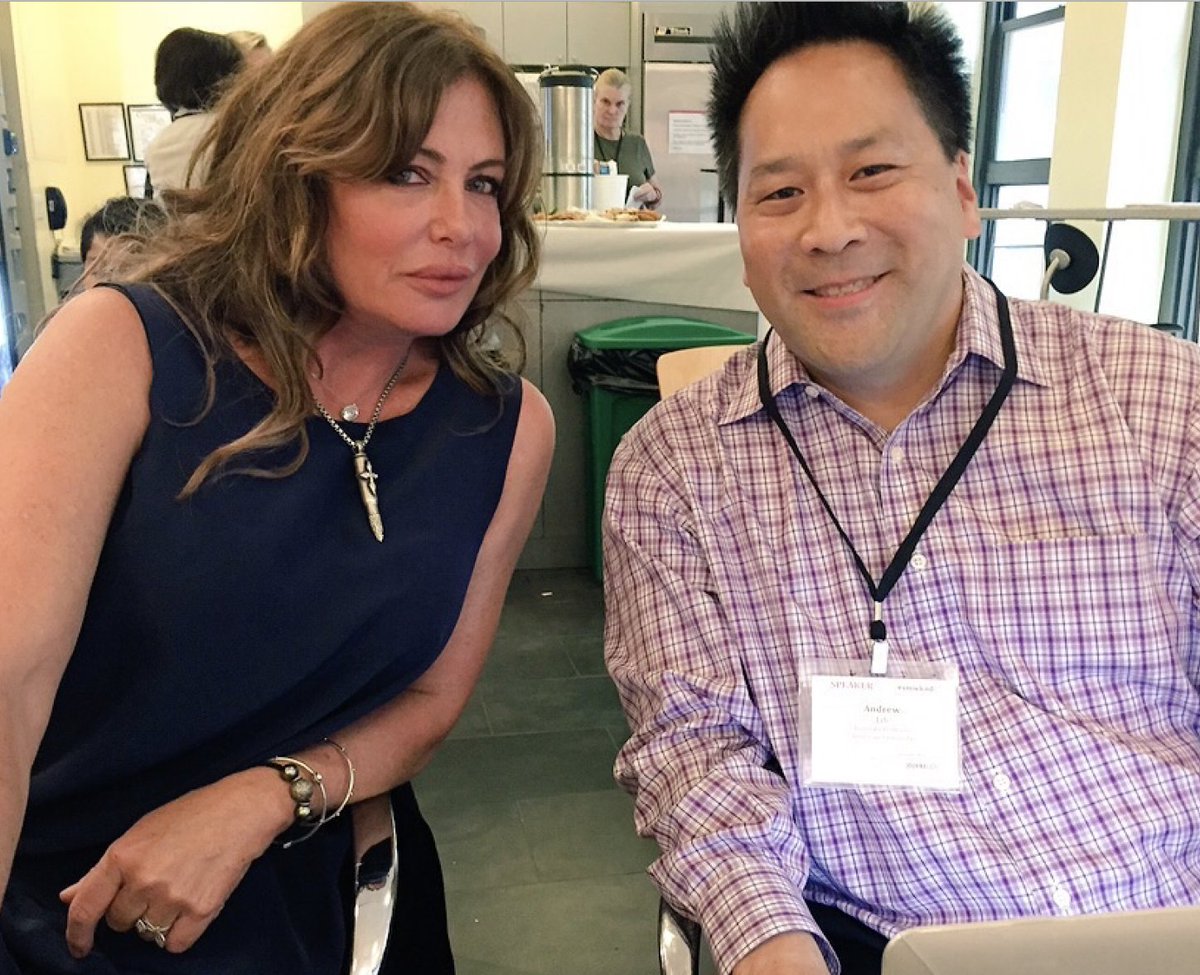 sree's tweet photo. Nothing to see here, just @fuzheado hanging out with @KellyLeBrock at @smwknd #smwnkd in 2016. If you'd told teenage Andrew (fresh from watching "Weird Science" in 1985) that this was in his future, might have fainted.
Happy Burdae, Fuzheado! #HBDfuzheado https://t.co/J9WuCKlDV3