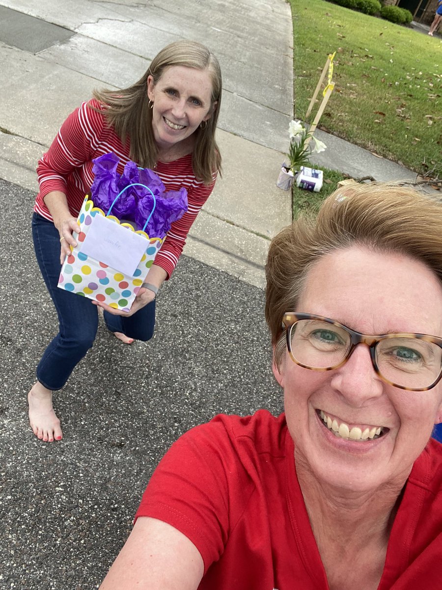 TheFirstAcademy's tweet photo. Faculty meeting turned Principal Parade! Our Lower School teachers surprised Mrs. Jackson with a flurry of honks, shouts and gifts for a sweet surprise from a safe social distance. #strongertogetherathome #tfaremote https://t.co/K4Ps8e7Zu5