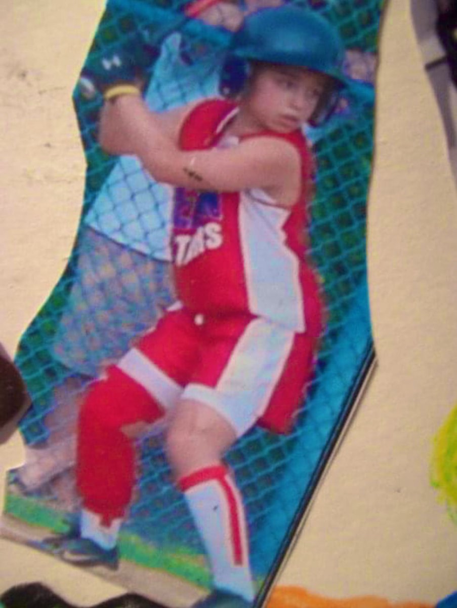 Coach_Dilger's tweet photo. Turn-back Tuesday! Traded my softball uniform in for my lacrosse one 😜 @OTGirlsLax @Oceanathletics https://t.co/Za5dL3FSdF