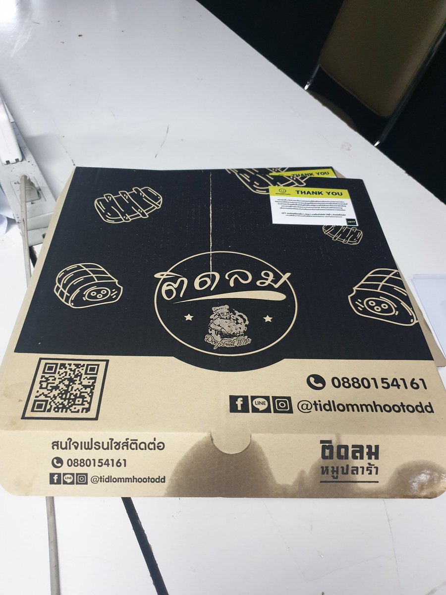 noppatjak's tweet photo. ขอบคุณทีม Get! มากครับบ ส่งอาหารอร่อยๆ มาให้ทีมข่าวทานมีแรงทำงาน #letsgetsafe https://t.co/WJ62PZtItt