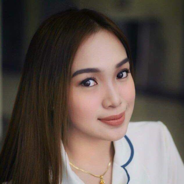 TheUSTTigresses's tweet photo. We are not yet ready for our lucky charm to finish her courtside duties. 😭

@makylachavez_ allowed the UST community once again to say that we have the BEST courtside reporter in the UAAP! 💛

God bless, Makyla! Mahal na mahal ka namin! https://t.co/toBgXAbriZ