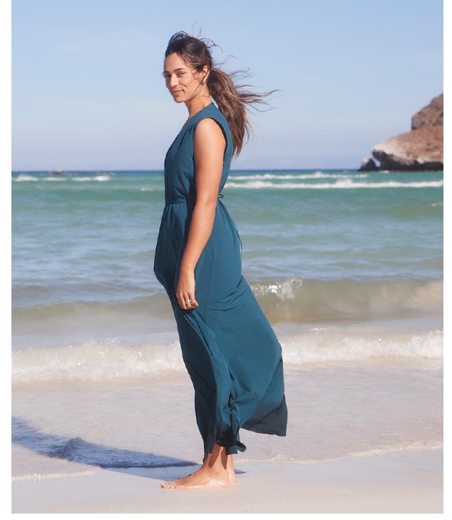 ShopBorderfree's tweet photo. Lighter days ahead --- Ultra-lightweight dresses and rompers made with recycled materials, without sacrificing an ounce of performance. The glow-up your WFH uniform has been looking for. Shop Ultra Light pieces from @Athleta : https://t.co/tklQbfxGrw #shopborderfree #BFStyle https://t.co/w8Dh44aXf0