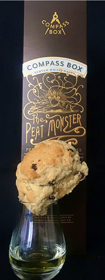 ExtremeWhisky's tweet photo. Rock cakes with a nice peaty whisky to cut through the sweetness. https://t.co/tPFqpB0raN