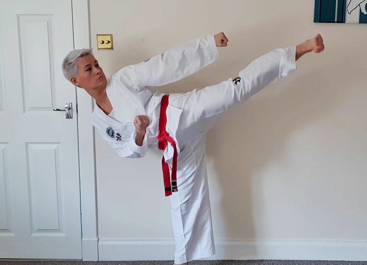 FoxxDoherty's tweet photo. Not able to go to training, so instructor sets up a class through @zoom_us , great idea!! #tukscotland #taekwondo #training #dontstop #sidekick #scotia #blacktags #itf #TuesdayMotivation https://t.co/Re2tM3rUal