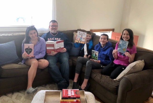 we_are_maple's tweet photo. #maplereads we love reading! https://t.co/7HC3utSWlZ