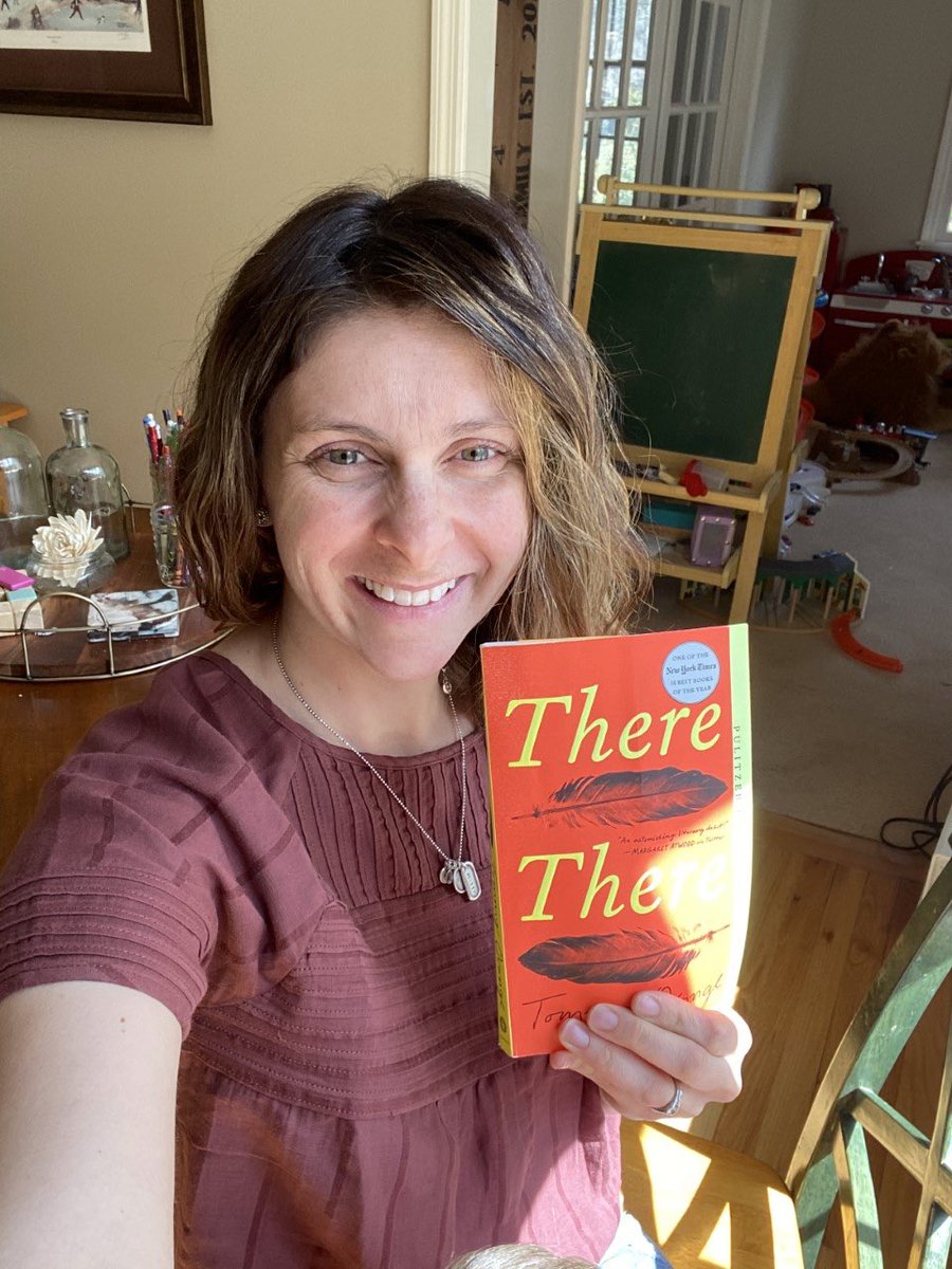 we_are_maple's tweet photo. #maplereads Maple loves books! Find a moment to read https://t.co/JSyrkUsd1T