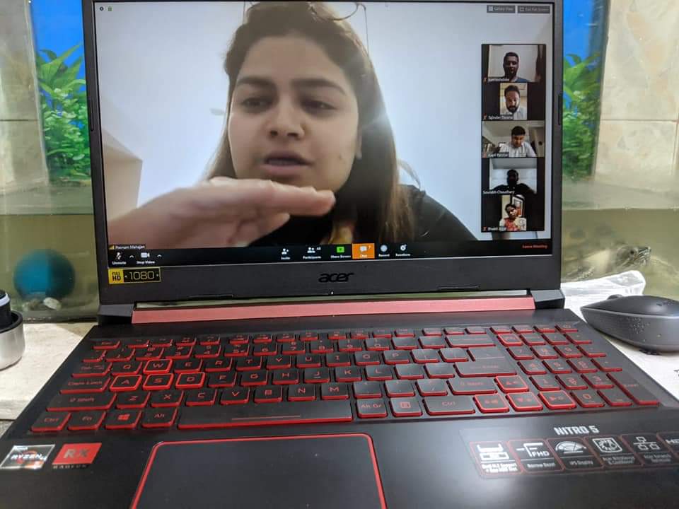 TajinderTiwana's tweet photo. @BJYM4Mumbai Padadhikaris had an extensive interaction via video conferencing with @BJYM National President MP Smt. @poonam_mahajan Ji, where she reviewed the work done by #BJYM Mumbai cadre &amp; motivated the Karyakartas to help the people in need.
#BJYMCares @blsanthosh Ji (2/2) https://t.co/Azj4dZiEk7