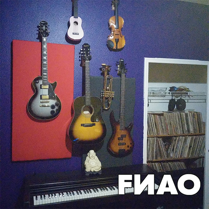 CashPlayMedia's tweet photo. Always strive for greatness, never settle for mediocre!

#FNAO EPISODES 1&amp;2 Now Streaming on Youtube! Link In Bio

#soul #r&amp;baintdead #kingofr&amp;b #acousticguitar #explore #vinyl #junkie #waxhead https://t.co/gB0B2lH0CX