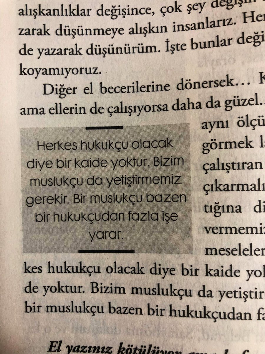 SngnSeher's tweet photo. Fakat kitaptaki önerilerin çoğunun hatta neredeyse tamamının bir hukukçuya ya da zengin kesime hitap etmesi ise ayrı ironik... https://t.co/hAdCof2dep