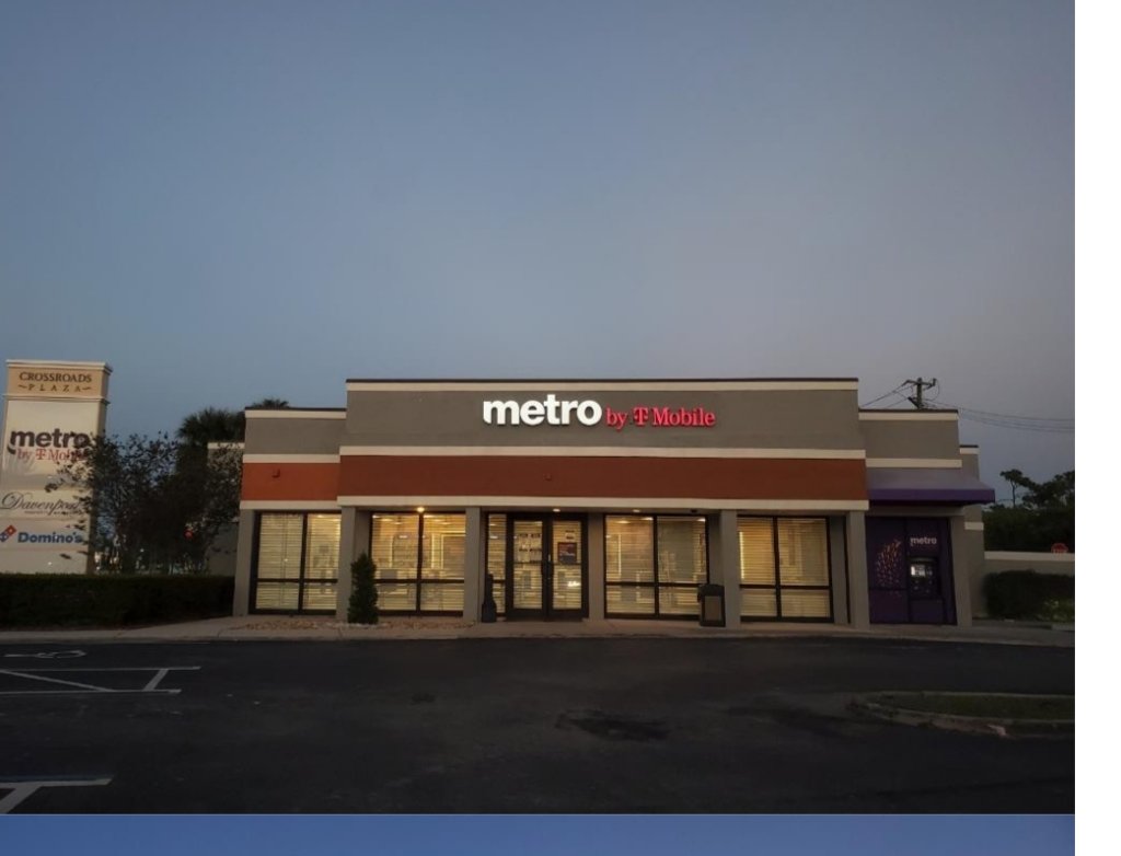 New Metro by T-Mobile signage for our Lake Worth, Florida store. Looking good!