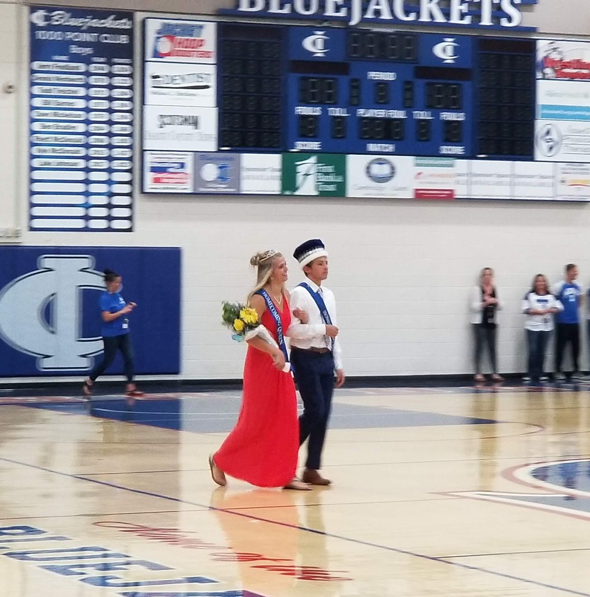 We are excited to announce the CIHS Senior Spotlight. This is a time where we interview a Senior with 20 questions honoring the Class of 2020. Today's guest is Homecoming Queen Jana Swanson.
#CIHSseniors2020

youtu.be/8_sIklV-vJM