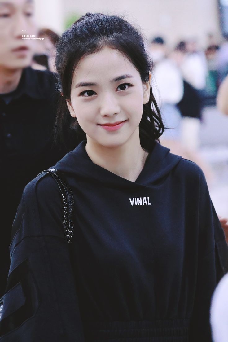 jisoosassy's tweet photo. https://t.co/3Y4R6uGS7P