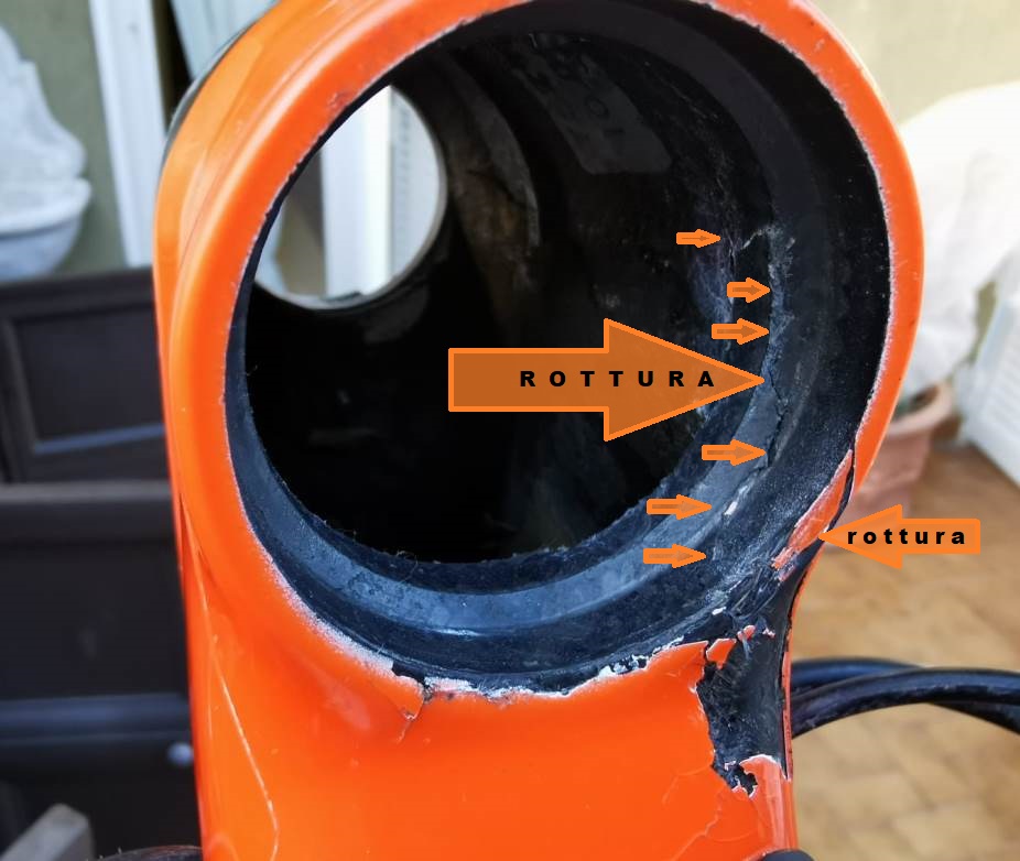 #rottura #gruppo #sterzo : riparabile
#riparazione #telai in #carbonio 
#riverniciatura con scritte originali o personalizzate
Per informazioni:
riparazioni.sartoantonio.it