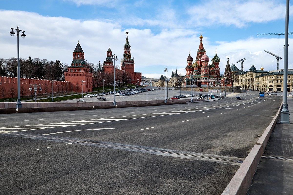 moscowgov's tweet photo. Amazing views of the city. 

We are looking forward to going for a walk

#City #Moscow https://t.co/VaxhpQOZwF