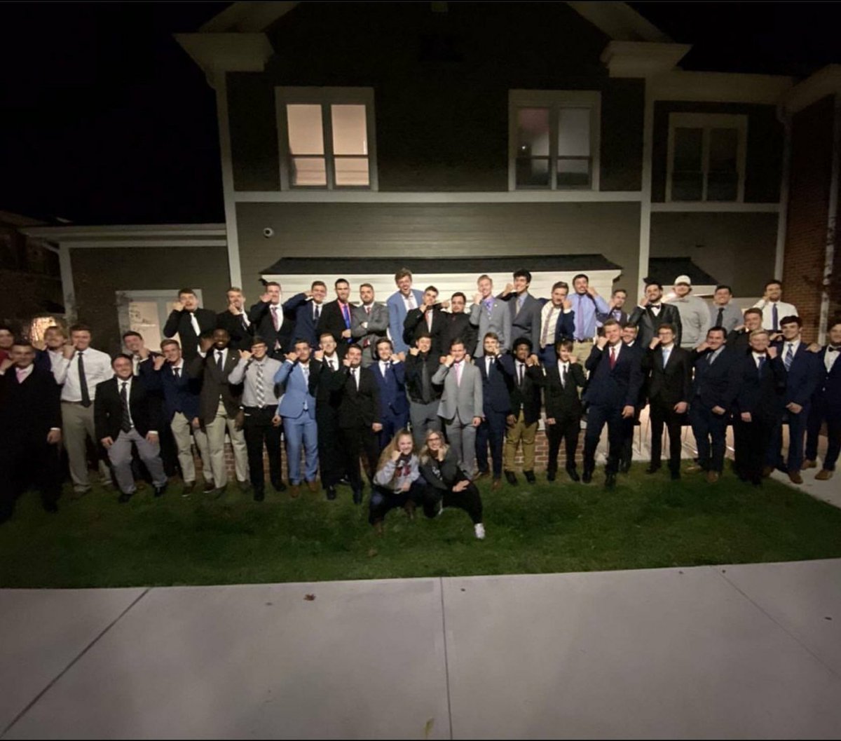 Today's <a href="/FSLatBGSU/">FSL@BGSU</a> hashtag is #TransformationTuesday
We're sending it all the way back to Spring 2016, featuring the OG 12!
We're greatful for the hard work those Brothers put in back in our colony days, and the transformation our chapter has gone through in just 4 short years