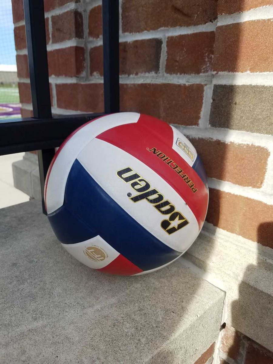 taylorvball's tweet photo. How well do you know your Taylor University Campus??? Where can our Taylor Volleyball be found?? Be specific, there is a slight clue. https://t.co/TUBxXC0gC9