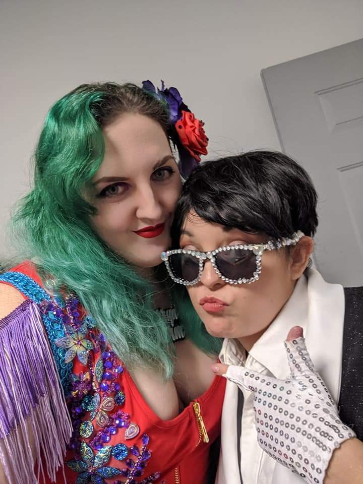 Darryn_Storm's tweet photo. Happy birthday to one of my burly sisters @TheDishDelish 💗💗 I love you so much, bb! 😘
Yes, I am totally watching "Gremlins 2" in your honor right now. 😘💚
#happybirthday #dishdelish 
 #burlybesties #burlysisters #burlesque #michiganburlesque #birthday #birthdaybabe https://t.co/AYNixRLTwI