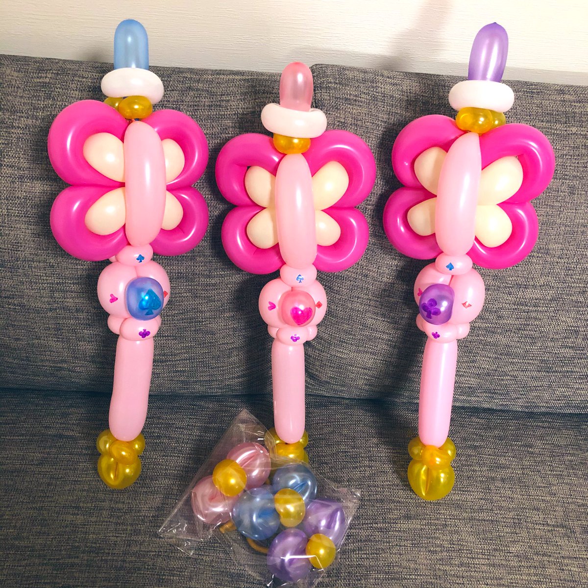 パフォーマーひまわりちゃん ご注文頂きファントミラージュのステッキを作ったよ 可愛いな ファントミラージュ バルーンアート ファントミ パフォーマーひまわりちゃん ご注文頂きファントミラージュのステッキを作ったよ 可愛いな ファントミラージュ バルーンアート ファントミ
