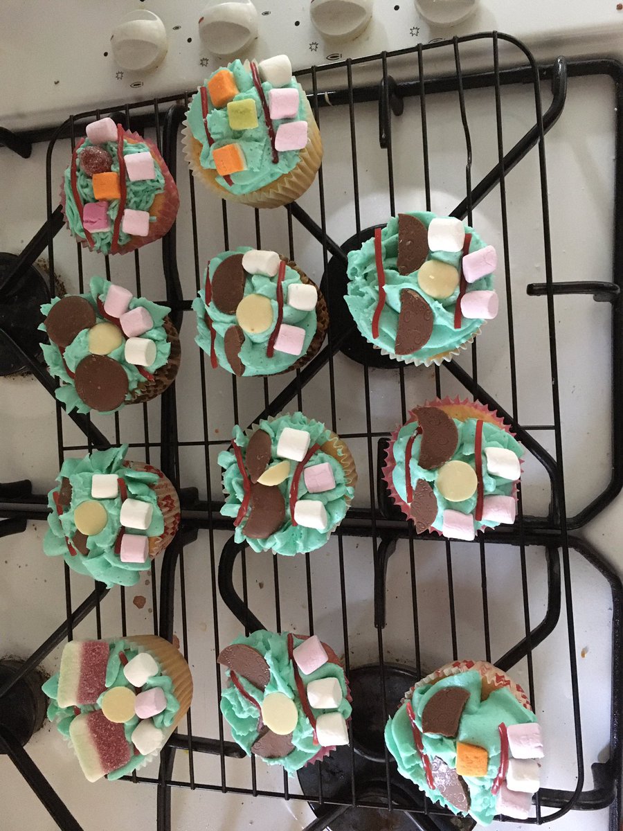 CazBlue2's tweet photo. @Adam_Stower Troll &amp; the Oliver is a fave for us and today my 8yo son made the Trolliver Cupcakes! Can’t wait to enjoy one after tea! Hope this is a period of creativity for you. Thanks from Edmund :-) #trolliverscafe #theresalwayscake #picturebooks #AdamStower https://t.co/0nFUgOaN7M