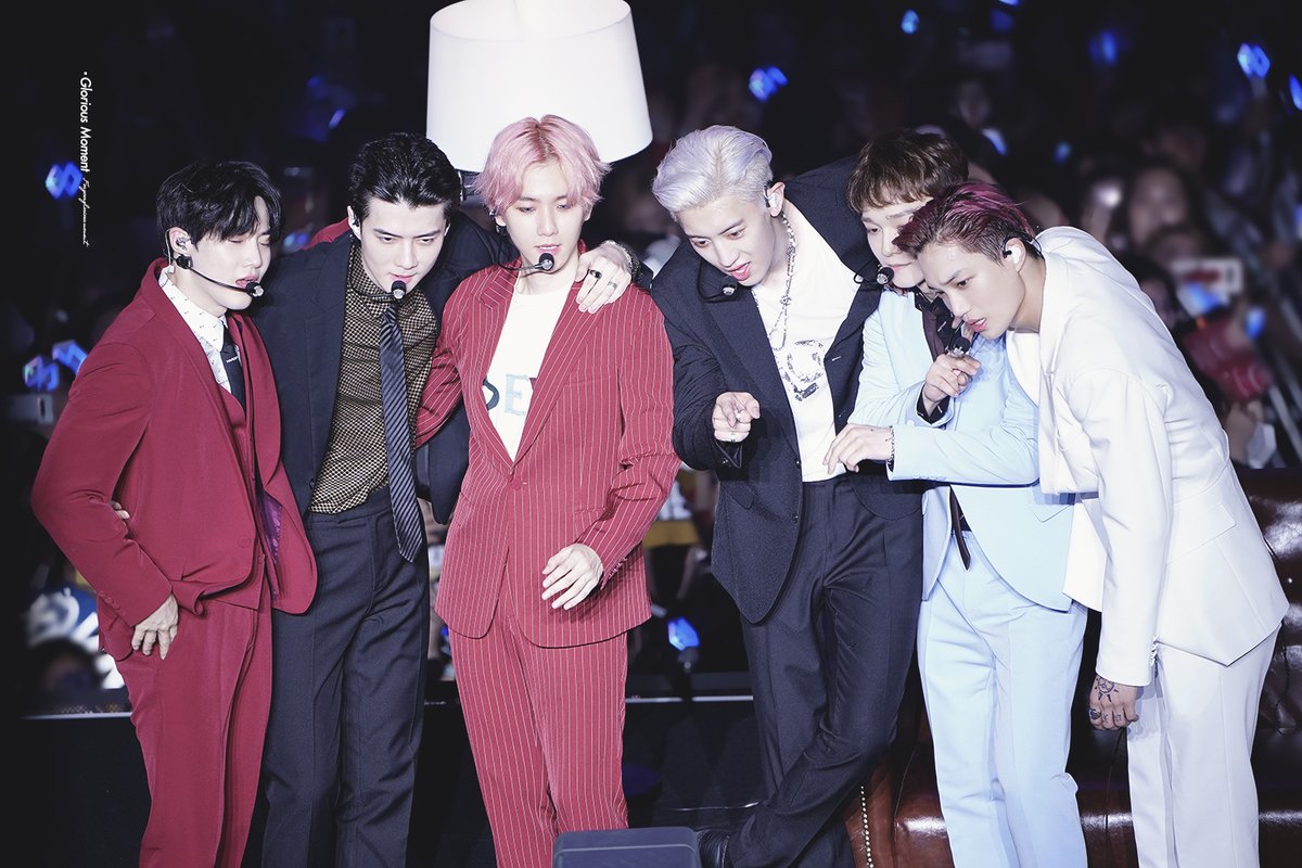 Glorious1127's tweet photo. WE ARE ONE 

#우리의_청춘_시대는_엑소라고_부른다
#사랑하자_엑소_8주년_축하해
#EXO8thAnniversary

⁠#찬열 #CHANYEOL⁠ #朴灿烈 #チャニョル #박찬열 #EXO⁠⁠ ⁠@weareoneEXO https://t.co/utHa6sahO4