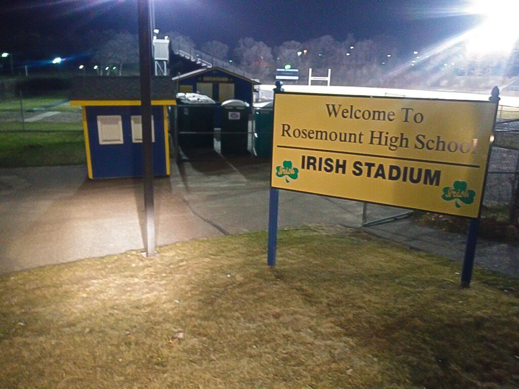 ISD196schools's tweet photo. Our high school stadium lights illuminated empty fields last night as part of #BeTheLightMN. EVHS Athletics Director Matt Percival said it best "...When things do return to normal, whenever that may be, the lights will be on for them.” #InThisTogether #196Pride https://t.co/THpYdA5KI9