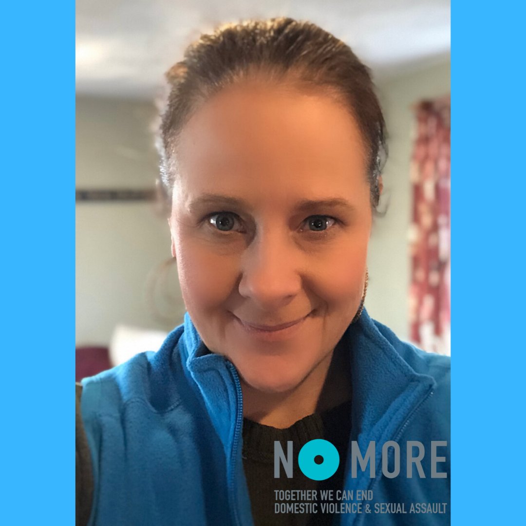 Don't forget to wear your teal today! Here is our Advisor, <a href="/shraytown/">Lindsey Shrayer</a> showing her support! #iseeispeakipledge #gullsdosomething