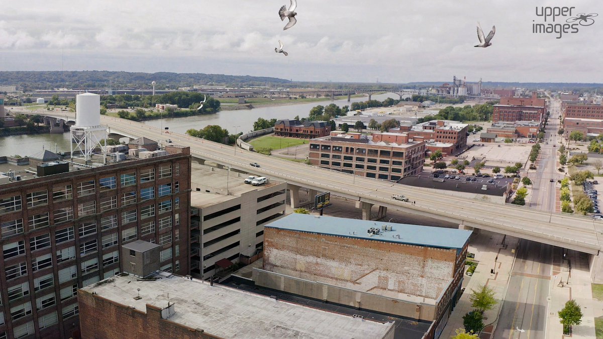 UpperImages's tweet image. Bird Close-Ups