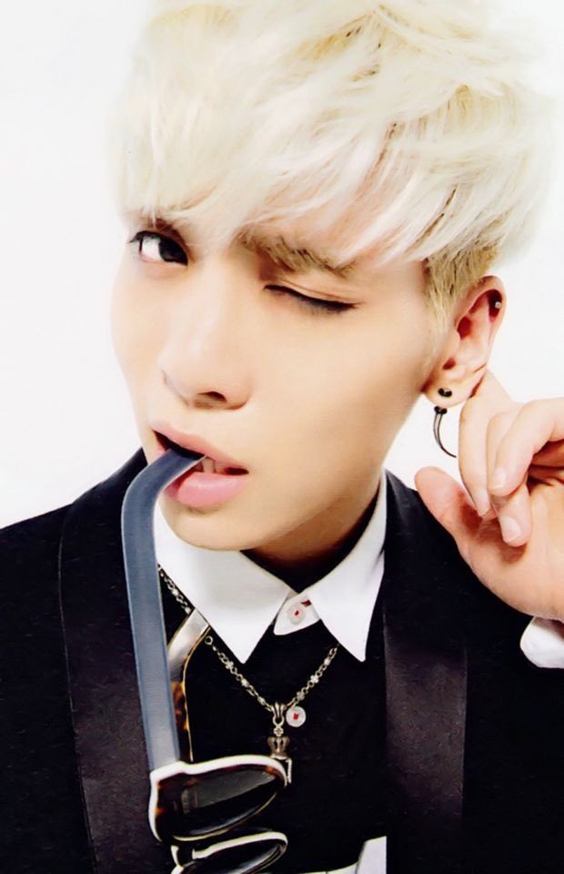 샤이니 월드 SHINee World tweet media