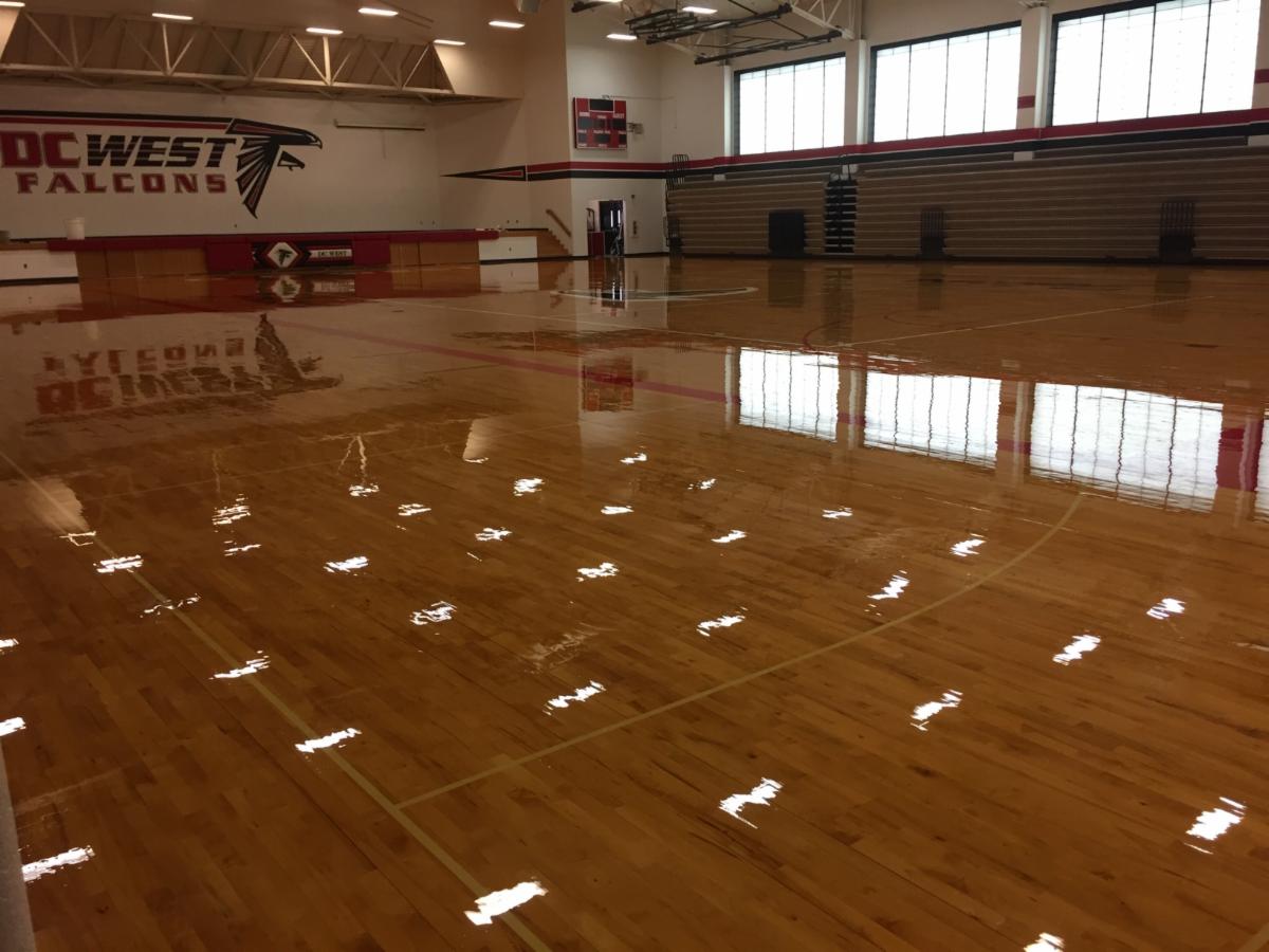 Reminder: Book your floor now! Avoid scheduling issues due to COVID-19 conta.cc/2JyDfjV