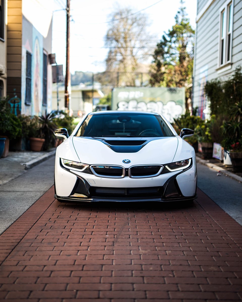 BMWBulgaria's tweet photo. Използваме момента, за да свикнем с тишината по улиците... с BMW i8 Купе и занапред ще бъде безшумно.
📸 https://t.co/vXABGh4lOC
#THEi8 #BMWi8 #BMWi #BMWiRepost https://t.co/I3bA9I4pCK