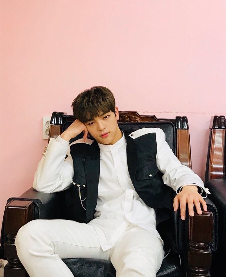 freckledlix_'s tweet photo. Happiest Birthday to my Woobear 💕 I/we will always be here to support. This too shall pass. Lets be happy. Wishing you all the best. I love you baby 🐻. 🥰🤎
#HappyWoojinDay
#HappyBirthdayWoojin
#WoojinGodDay
#WoojinMasarap #Mahalin
@woooojinn https://t.co/iEPODnaajP