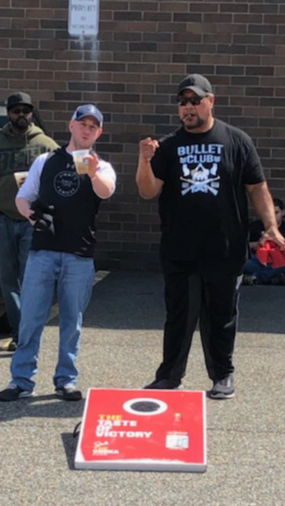 Gotta_Tweet_'s tweet image. A year ago today I had an absolute blast @BulletClubBP  I got to throw bags with Haku, meet the amazing @BrittniSacco , eat some delicious @JimmysSeafood and somehow managed to get sunburnt in chilly Northeast April weather.  #BCBP #BulletClub #WrestleMania #WrestleMania35 #NJPW