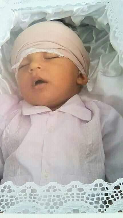 mpatricia_m's tweet photo. Hoy, Teyler Lorío cumpliría 3 años entre besos y abrazos de sus padres aun claman justicia. Una bala asesina de la dictadura le quitó la vida. En el hospital a sus padres le dijeron que el niño se suicidó. Que el dolor ajeno no nos sea indiferente. 
Daniel Ortega sigue ausente. https://t.co/Ta6LHC08Mj
