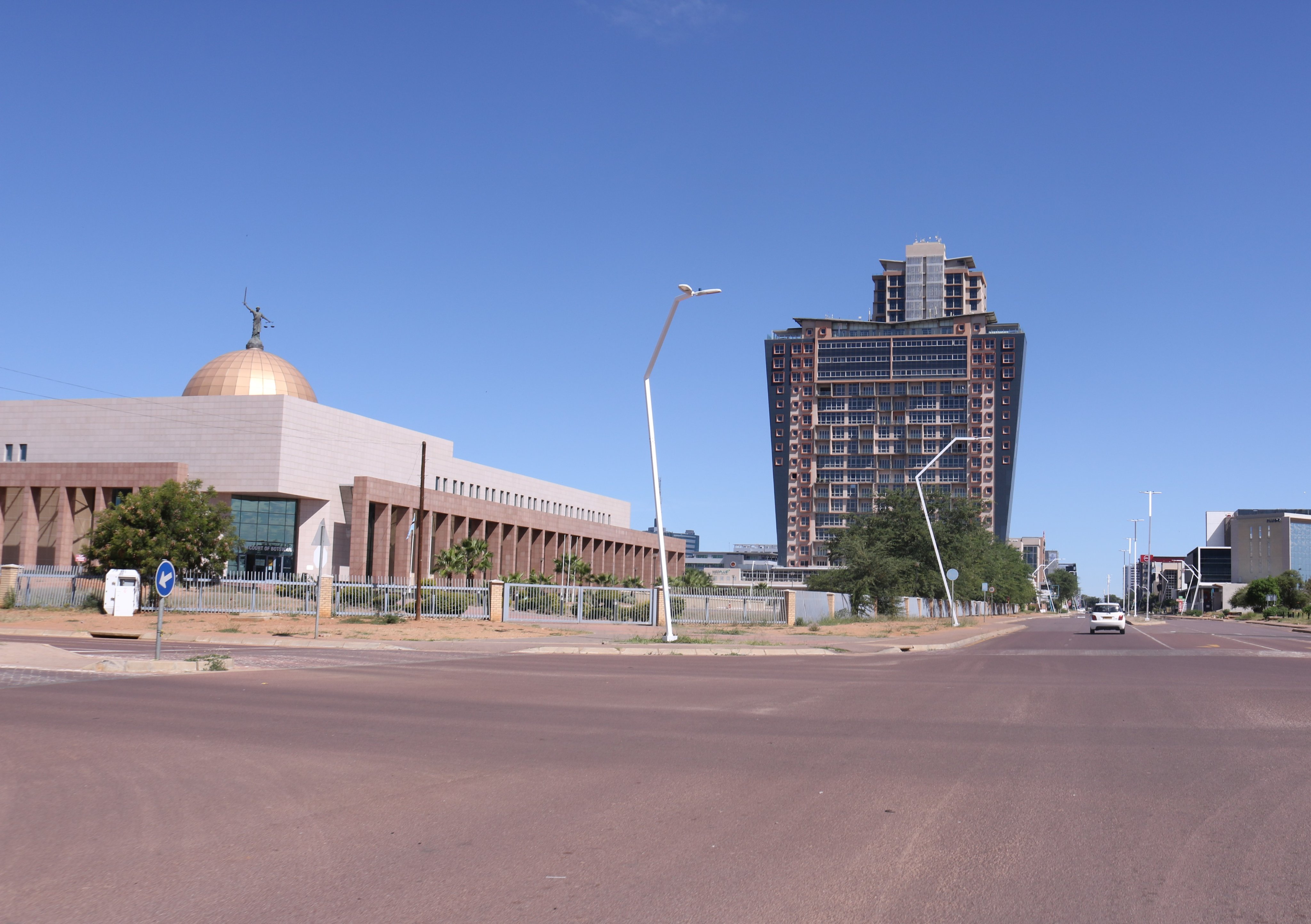 EVAoetVUMAMs4ve.jpg:orig