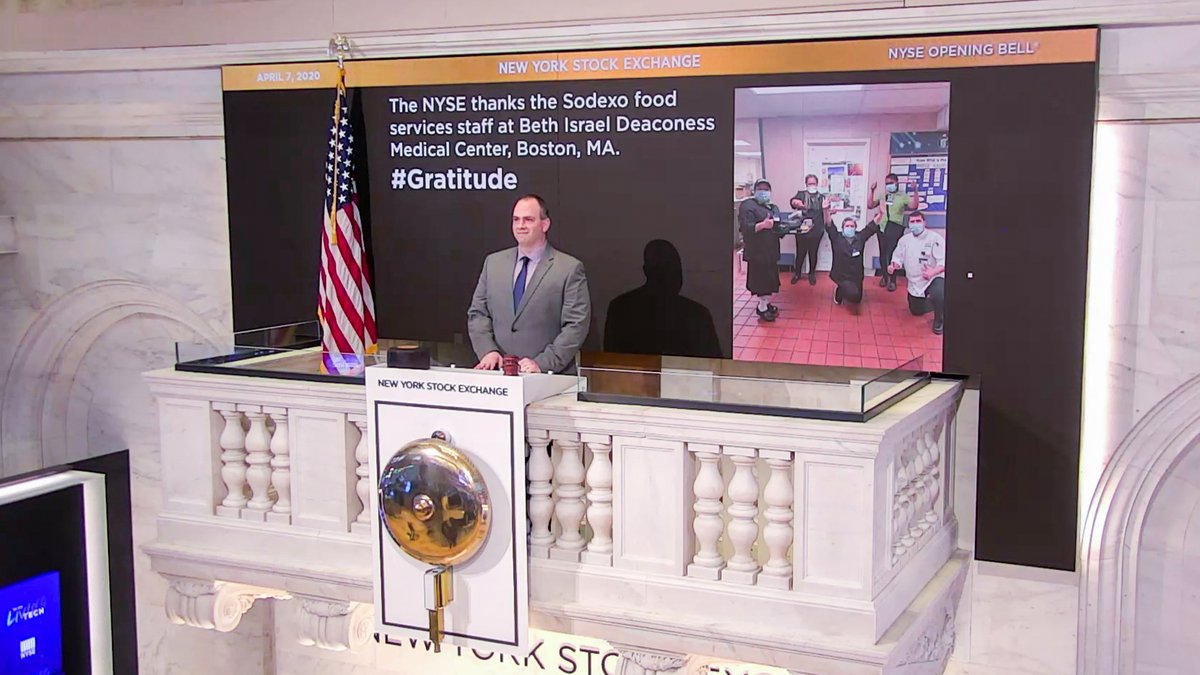 We're highlighting essential workers around the US to show our #Gratitude 

This morning we would like to thank the food services staff at <a href="/BIDMChealth/">BIDMC</a> in Boston