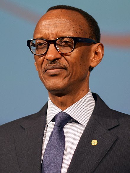 Tapi, jauh dari ujung negeri sana, ada yang melihat dengan jeli..Pada akhirnya, di setiap krisis selalu ada kesempatan.. dan yang melihat kesempatan ini tak lain dan tak bukan adalah pemimpin RPF, Paul Kagame..