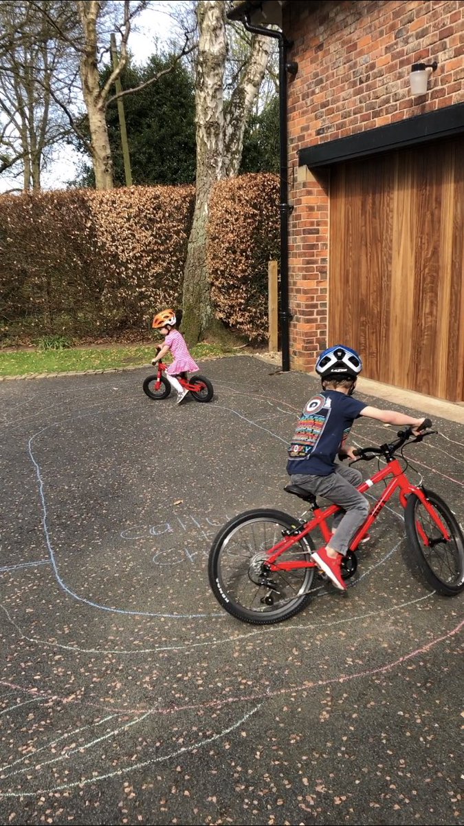 chrishoy's tweet photo. When the velodromes are closed you need to improvise... 😉 https://t.co/5itOdJF4VJ